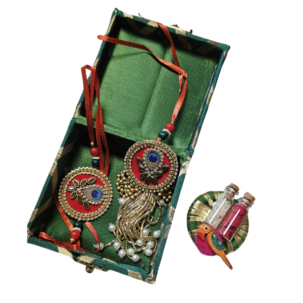 Ensemble Rakhi Paon avec Coffret Cadeau Premium